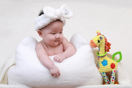 微山宝宝头发黄是什么原因 微山宝宝头发黄是什么原因